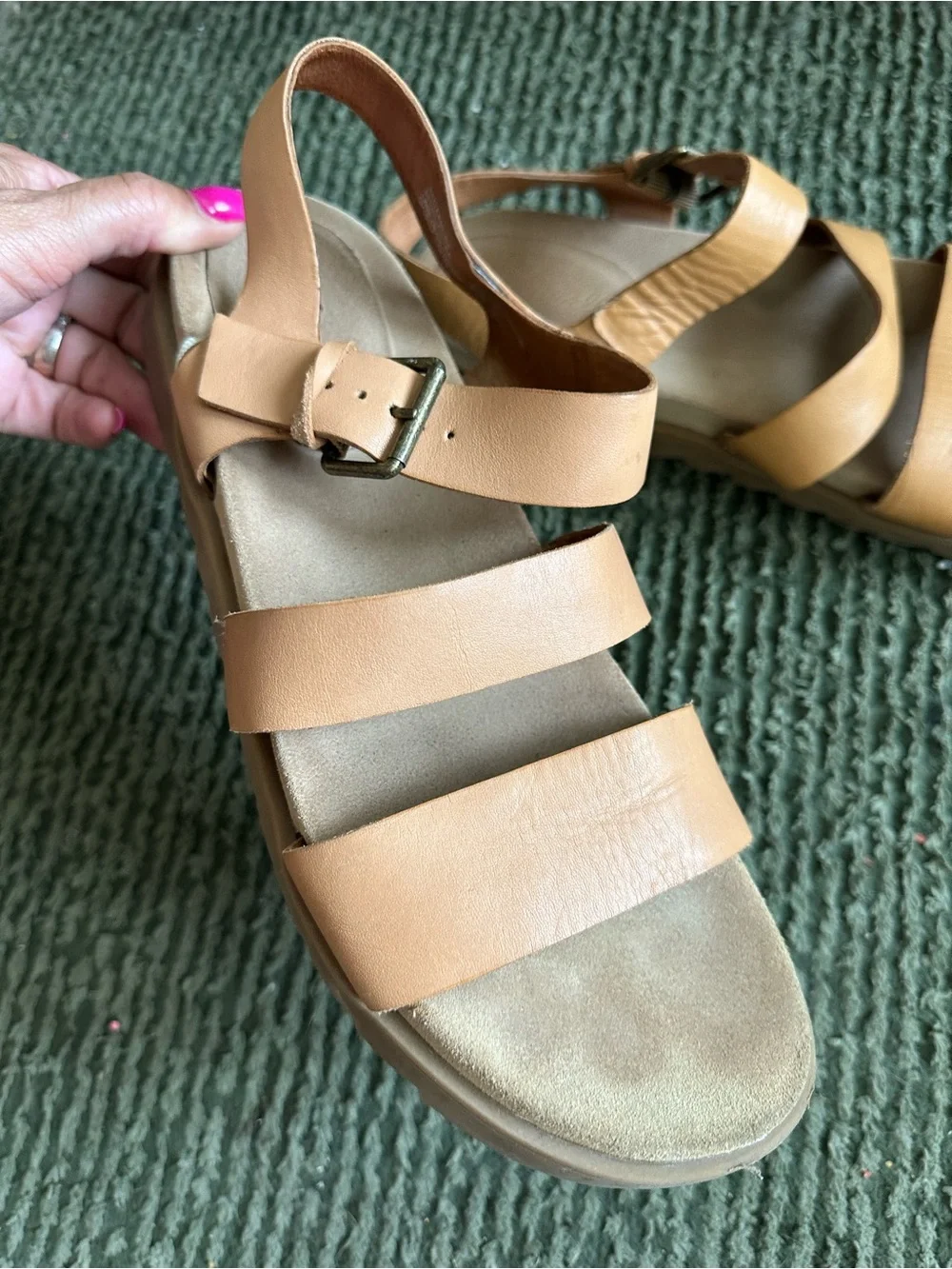 Madewell sz 10 Women’s Tan Leather Buckle Strap Sandals - Picture 8 of 8